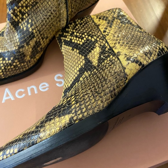 Acne studios boots (like new) wore once - Picture 5 of 8